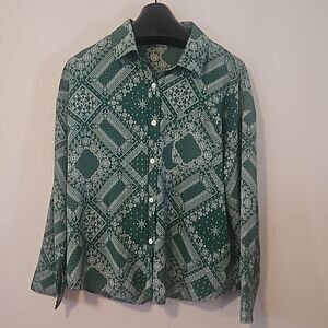 ELING WOMAN print blouse size L